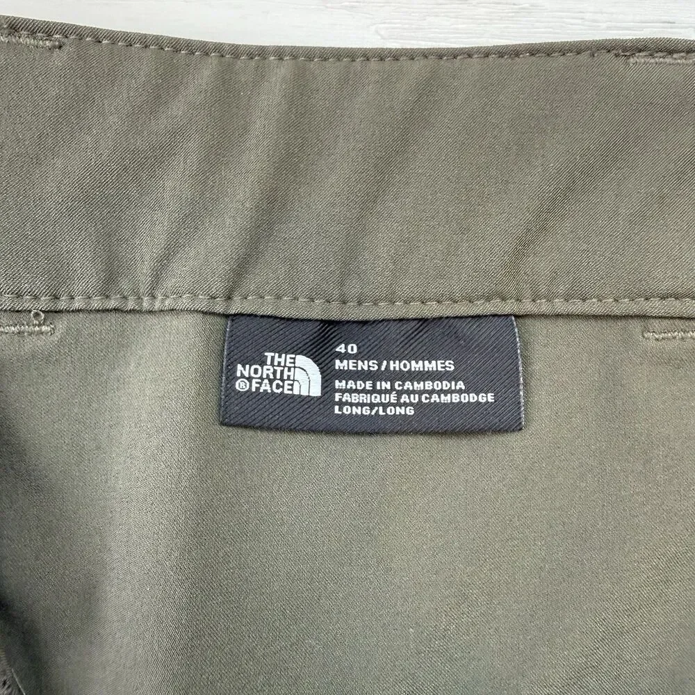 The North Face Men's Paramount Shorts Size 40 Moss Green Casual Hiking Climbing